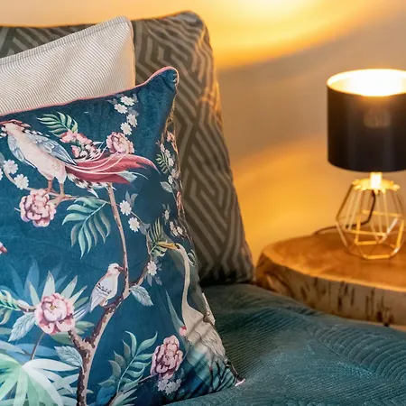Διαμέρισμα Stylish And Colorful With Balcony - Special Offer